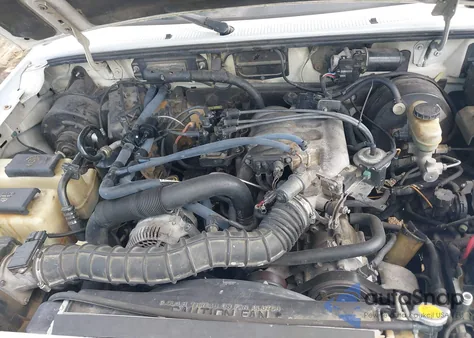 1999 Ford Ranger из США, поврежденный, VIN 1FTYR10V6XPA52230